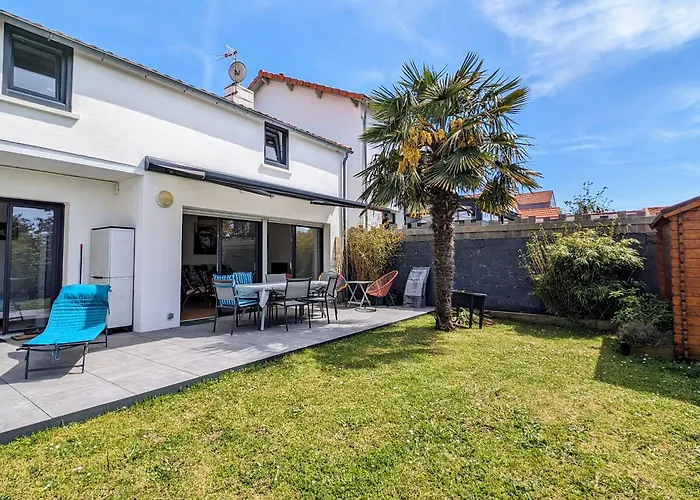 Maison Spacieuse Avec Jardin Proche Plage & Centre