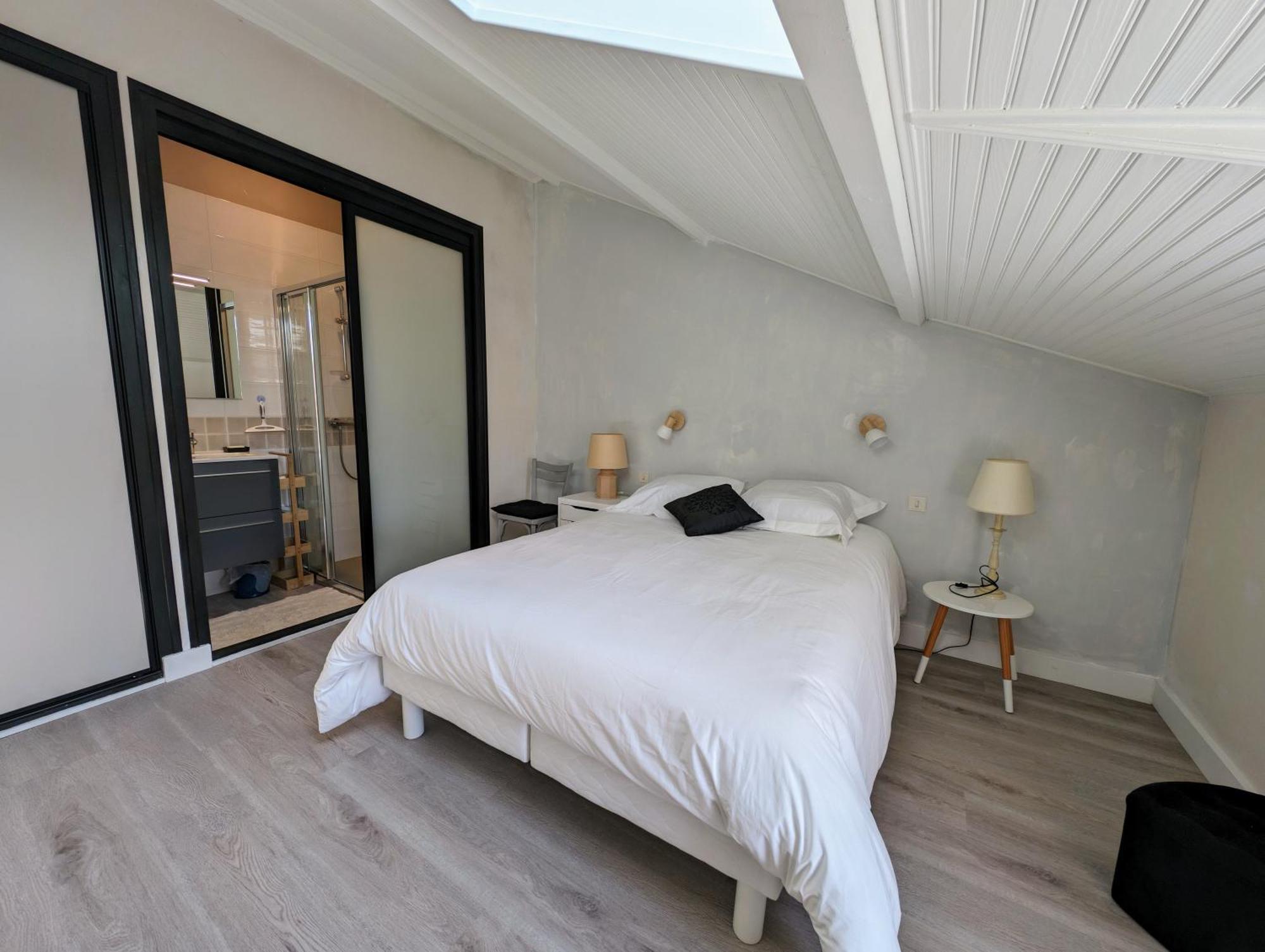 Maison Spacieuse Avec Jardin Proche & Centre Pornic