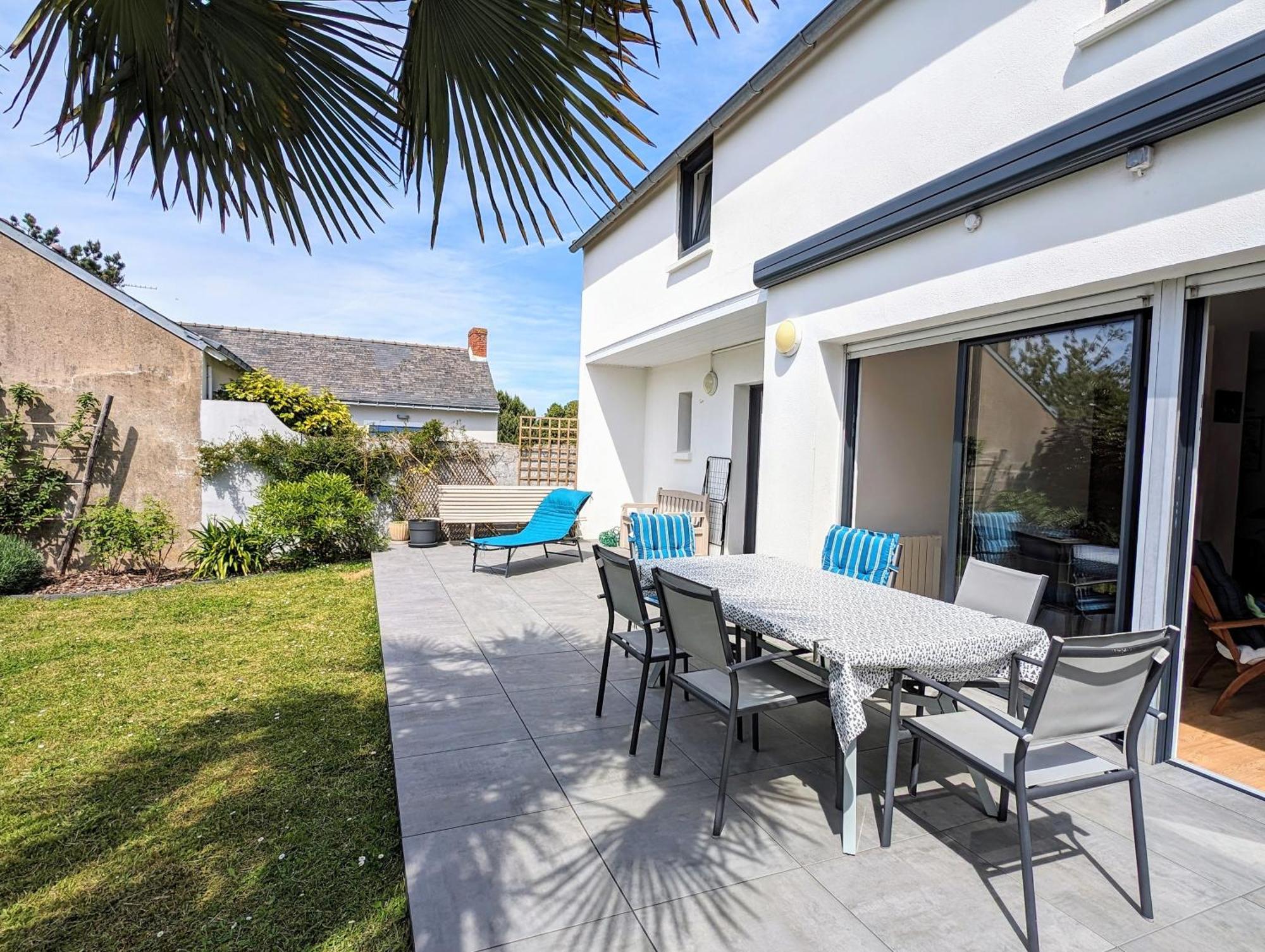 Maison Spacieuse Avec Jardin Proche & Centre * Pornic